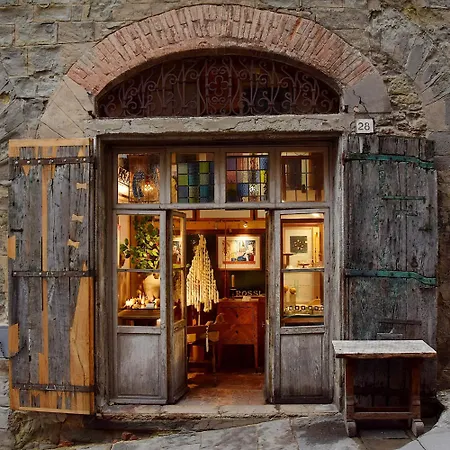 アパート Balcone Fiorito, Nel Cuore Del Centro Storico Di
