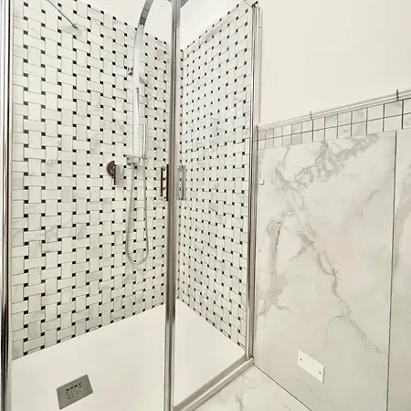 Balcone Fiorito, Nel Cuore Del Centro Storico Di Apartament